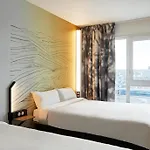 Hotel Paris Quai De Seine 3*