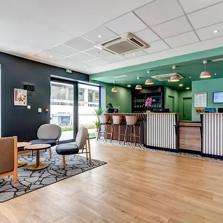 Paris Quai De Seine 3*