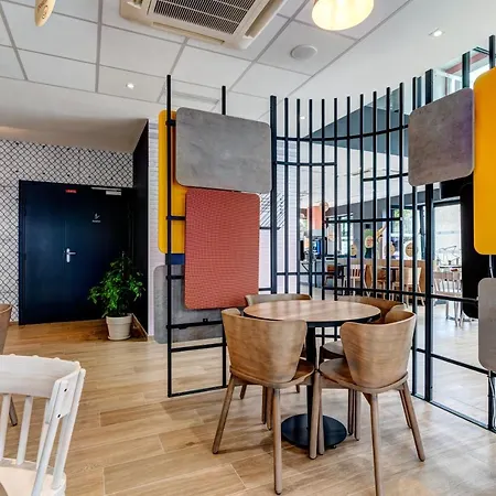 Hotel Paris Quai De Seine 3*